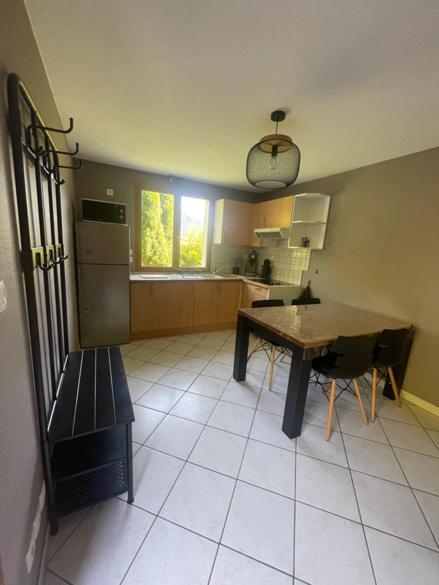 Appartement Entre Lac Et Montagnes Thônes Εξωτερικό φωτογραφία